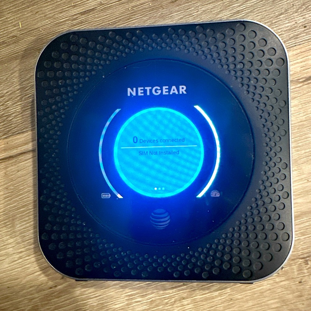 AT&T NIGHTHAWK LTE MOBILE HOTSPOT UNLOCKED MR1100